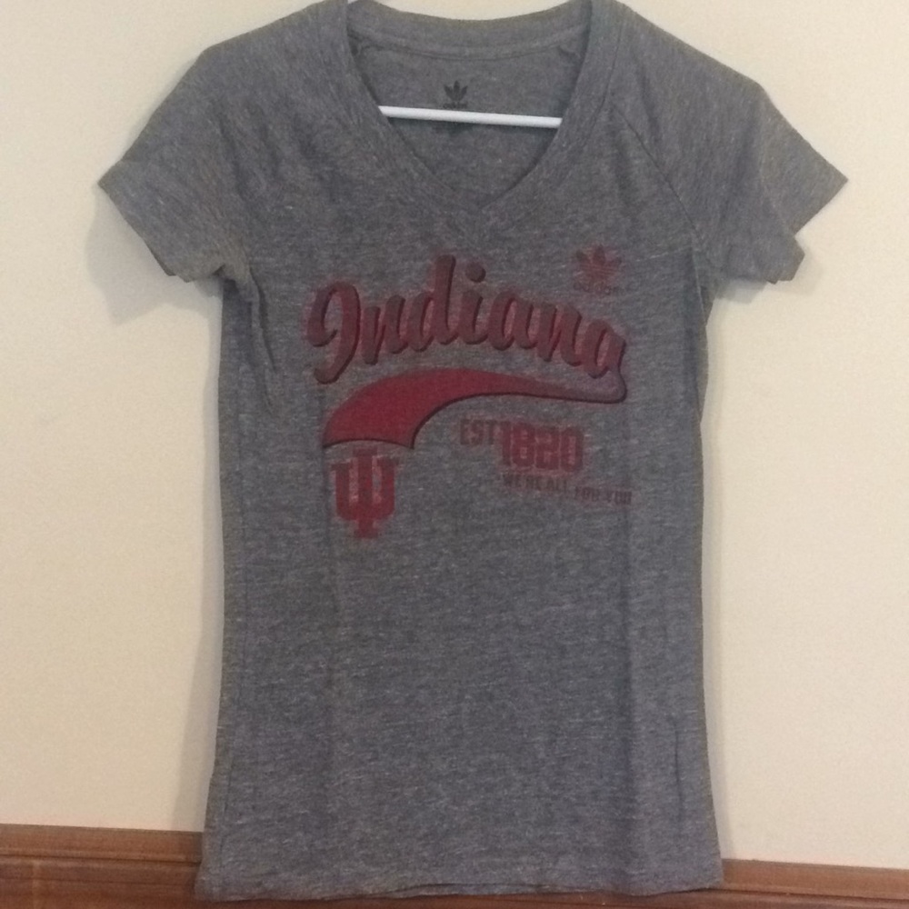 ✨3/$12✨ IU adidas